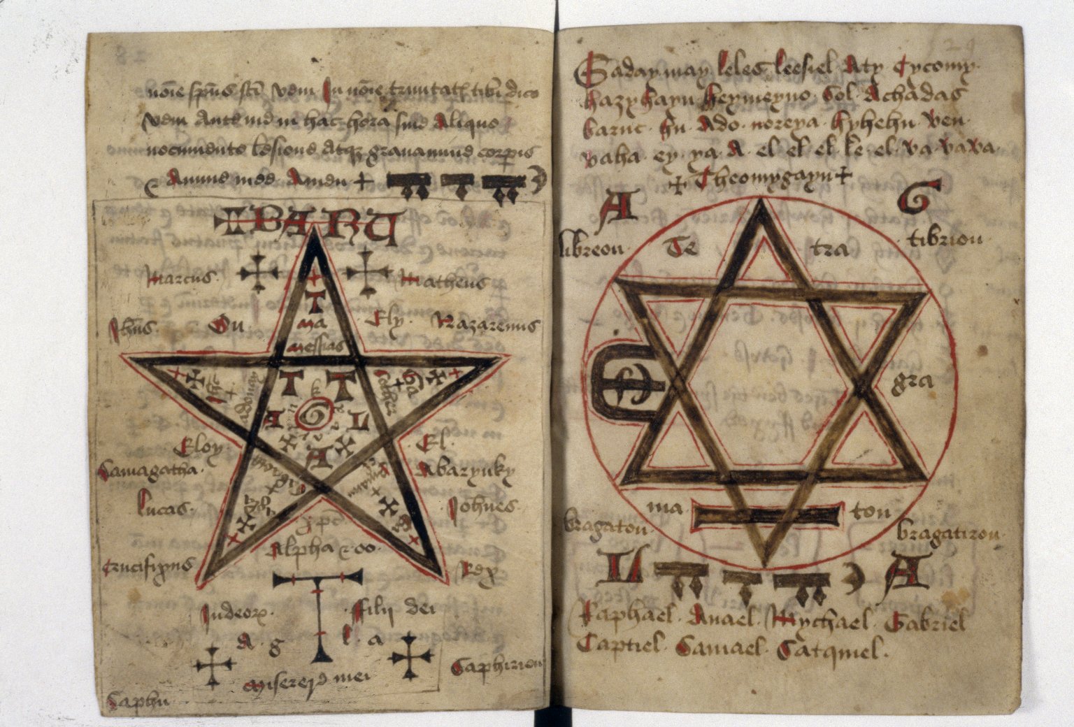 tumblr_static_grimoire.jpg